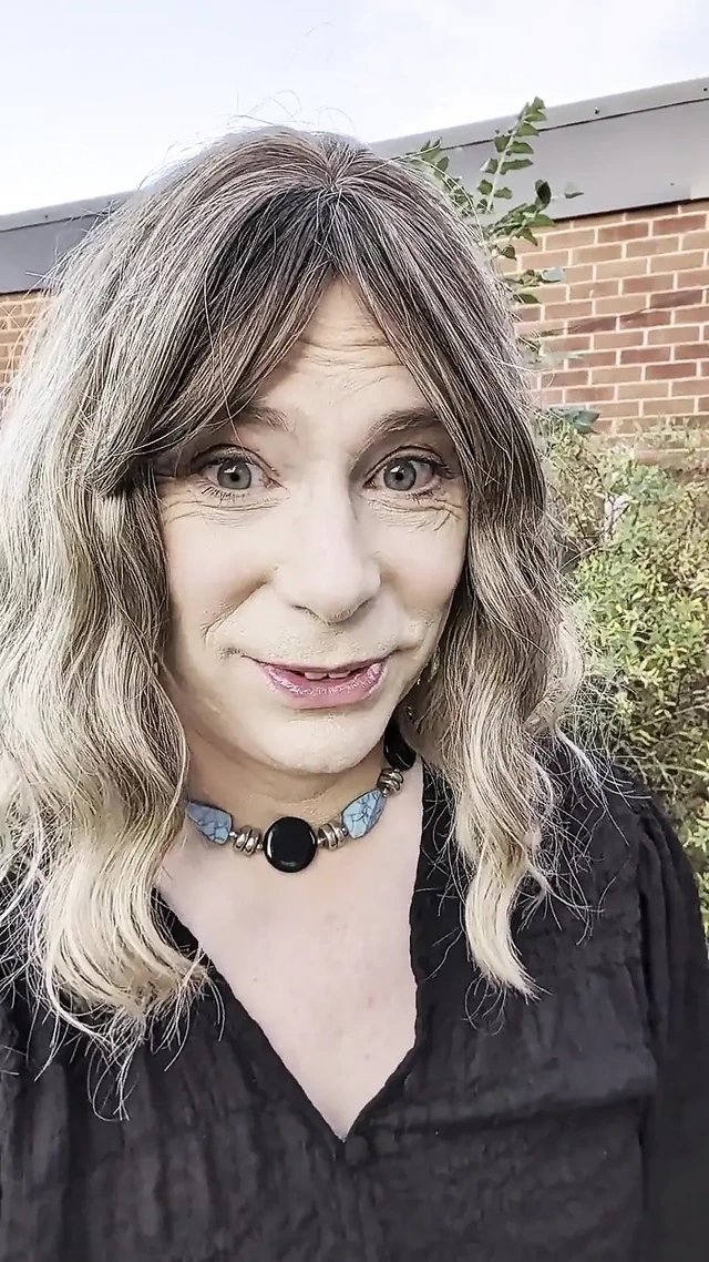 Писаю на улице!