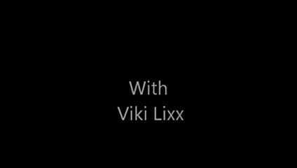 Viki'nin striptiz şovu
