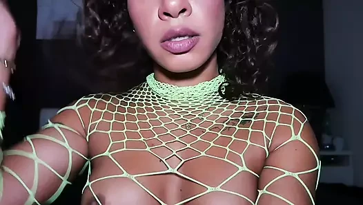 Bölüm 1. Büyük dildo ile anal