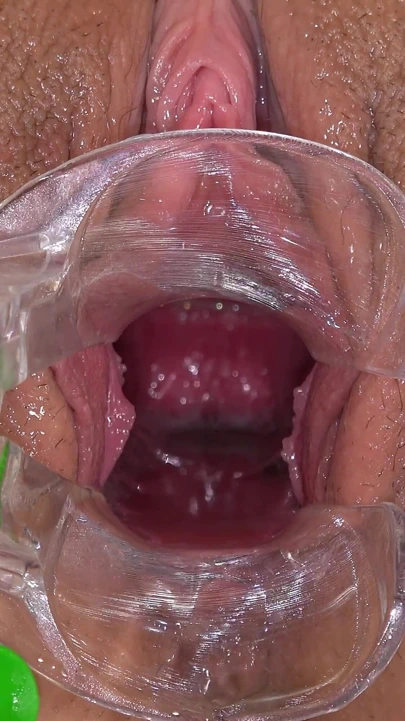 Ateşli üniversite öğrencisi Juliia'nın amcık muayenesi