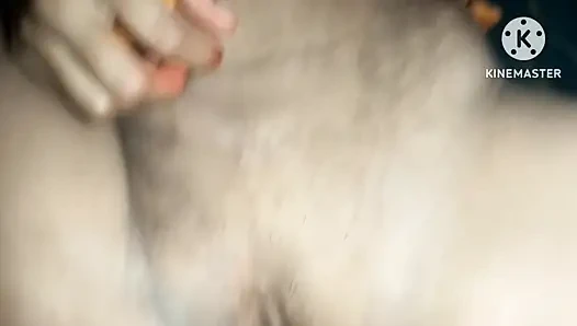 Yeni evli çiftler tam video yatak odasında sikişiyor
