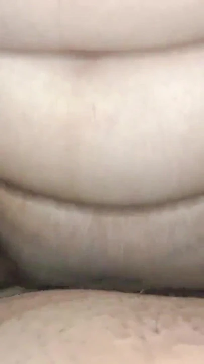 Genç 18+ üvey kız kardeş sikimi emiyor | Klip 1
