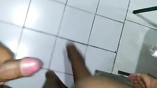 Maruchel Gomez motel koridorunda sikiliyor