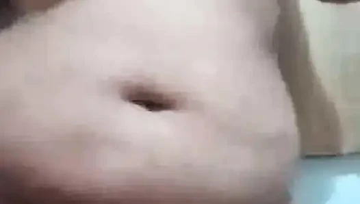Gel benimle şehvetli ve canlı bir dans et