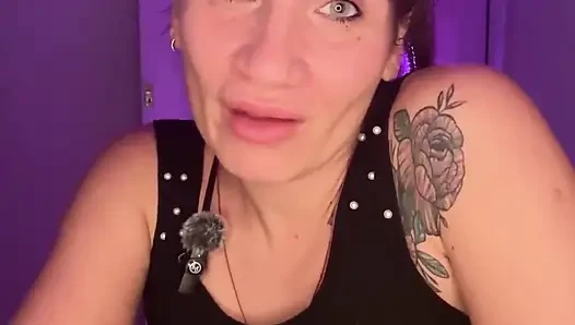 Üvey kız kardeşinizle görüntülü görüşme JOI'ye dönüşüyor