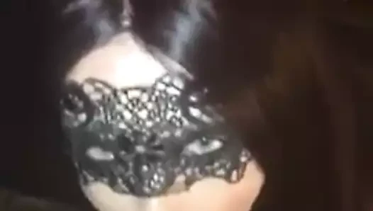 Tanya seviyor horoz