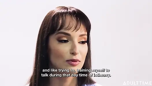 Lexi luna yaramaz bir seks oyuncağı partisine ev sahipliği yaptı!