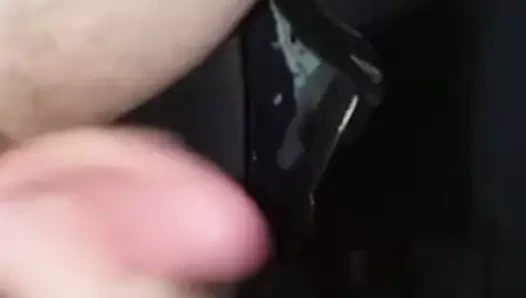 Redhead berbat ve sikikleri içinde araba