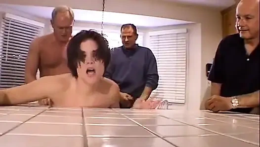 Karımı kulübü: sikişen evli kadın #84