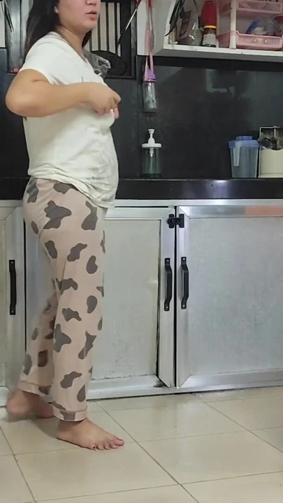 SNEAK FUCK AT THE KITCHEN BEFORE GOING TO SLEEP | Clip 1