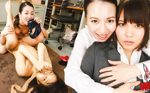 Yalama aşk cunnilingus lezbiyen kadın vücudu koku çılgınlığı - rei tokunaga momo momoi