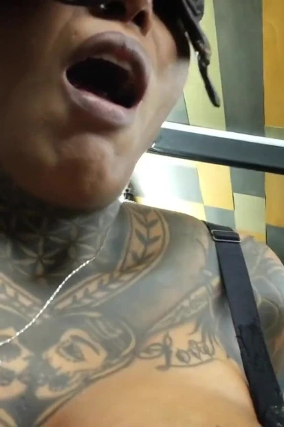 Латина извращенная королева "Dark Dea" в - страсть члена -