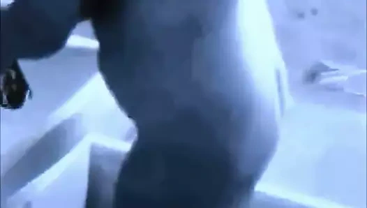 olgun eş alır bir göbek atış ve iki KEDİ dolgus