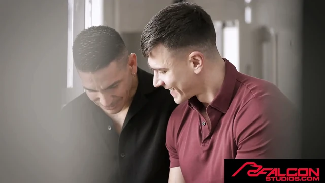 FALCON STUDIOS - Yabancılar Arasında Kiralama Karışıklığı Büyük Sikle Sikilmeye Yol Açıyor