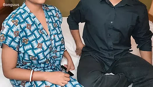 Desi yenge riya var becerdin tarafından komşu hile üzerinde koca