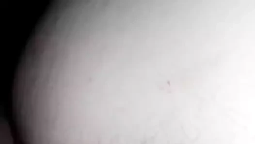 mon pote me prend et jouis dans moi