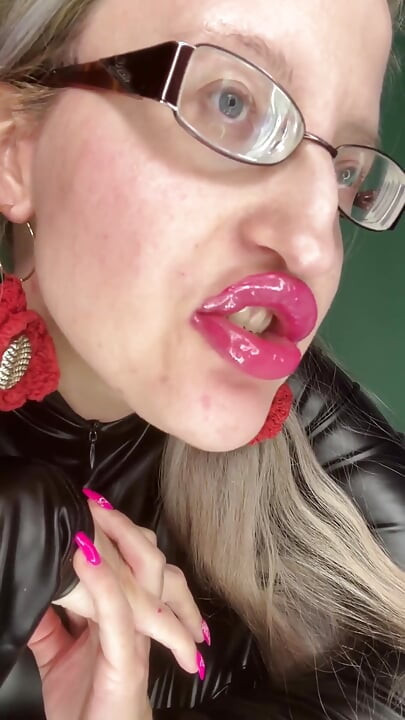 Pembe dudak parlatıcı bağımlılığı