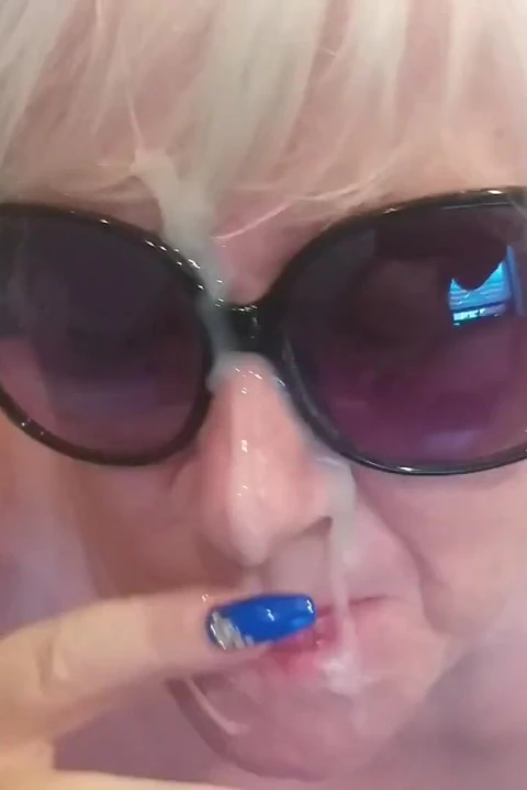 Yarak emmeyi seviyoruz