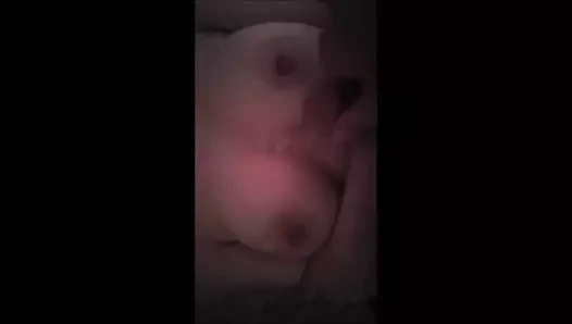 karısı var orgazm süre oral seks &amp; twinks üzerinde mükemmel göğüsler