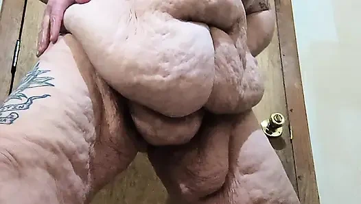 Kutusunu sikip götüne damlattığında bu bir döl banyosu sıçraması