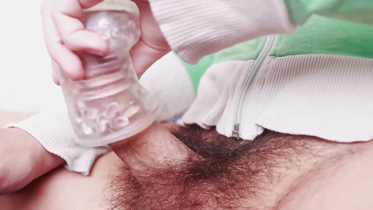 Yarak kılıfıyla azdırma beni iki kez boşaltıyor