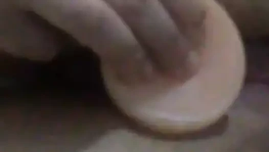 İlk oyuncağımı deniyorum