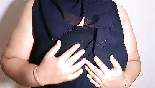 Herkes desi tesettürlü bir kadının seks videosundan hoşlanıyor