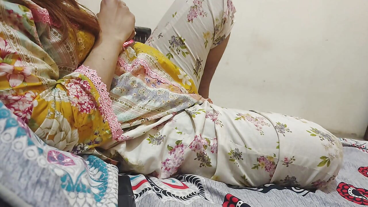 Paki Garam Baji k Saath Ki thori C masti