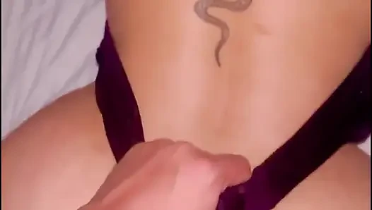 Bir kuryeyle seks yaptım ve ondan prezervatifi çıkarmasını istedim