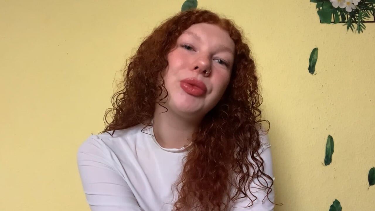 Benim tanıtımım! 18 yaşındaki genç kızıl kız, mükemmel vücut!