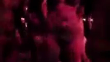 Kristal saray 22 Filipinli dansçı