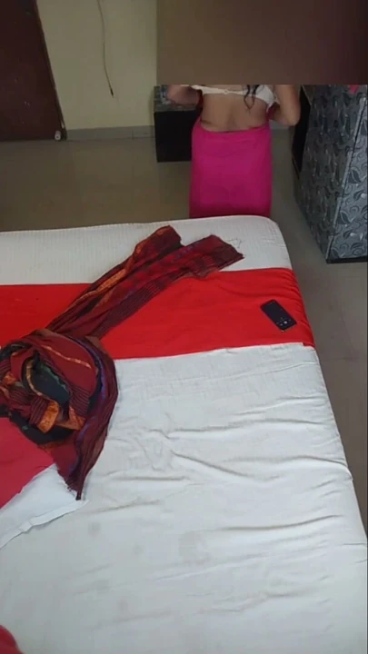 Partiden azgınım, bir yarak istiyorum ve üvey oğlumunki çok lezzetli. Bölüm 2. Amcığımı ne kadar lezzetli sikiyor | Klip 1