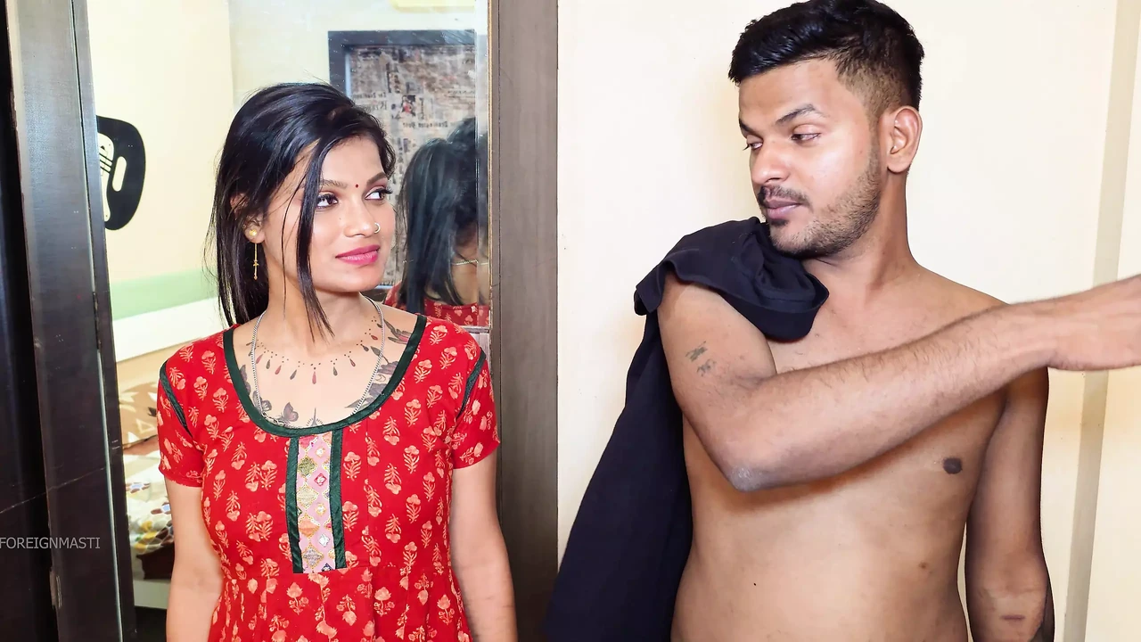 Premium Hard Pussy Fuck Caught My Desi Noughty Wife Playing And Joined In (Latest) - Singapore Special