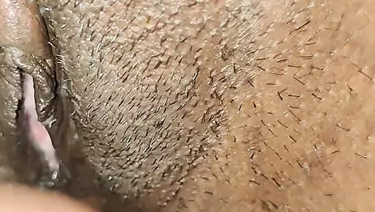 Okul öğretmeni ekta madamı okul odasında çok sert sikiyor