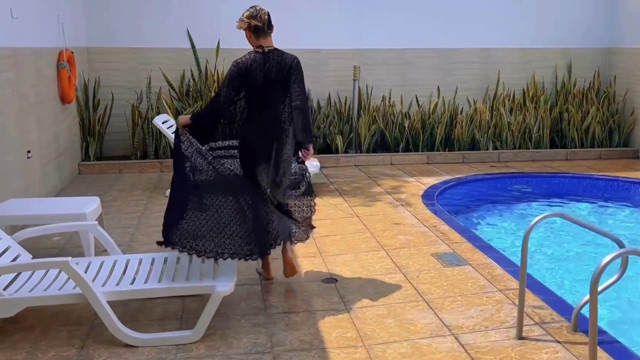 I Seduce Dom Nathan in the Pool to Come and Fuck My Ass