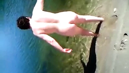 mi gorda desnudandose