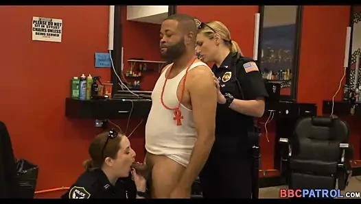 Kötü kadın polisler