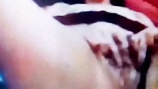 Sanal bir arkadaşla etkileşim