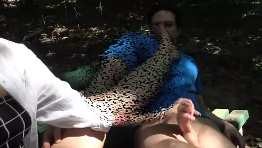 Kamu ayak kokulu handjob!