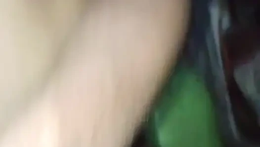 Desi bhabhi ko land munh mein dekhkar chut faadi