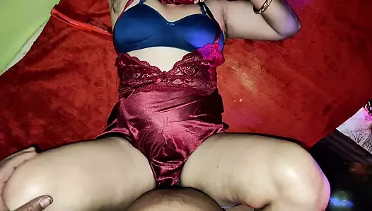 Yeni evli ev hanımı x erkek arkadaşıyla seks yapıyor 2025 videosu