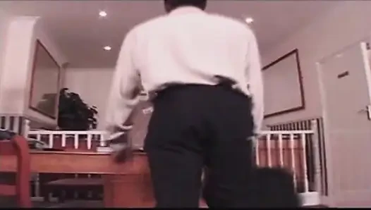 Büyük Omar'ın İngiliz maceraları: arka anal ajanlar (2001)