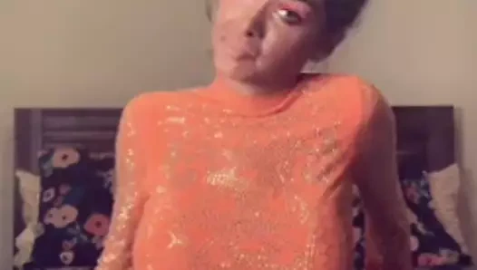 (of) bdtn nicole büyük yarak yalnız yakın çekim boşalmak