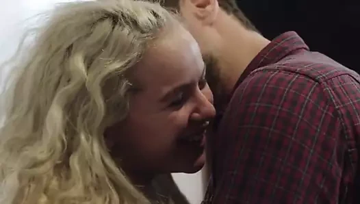 MorganSaylor Filme Branquinha 2016 Dublado 1 480P