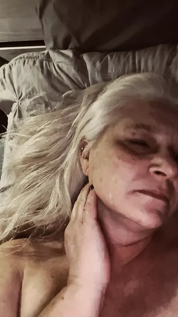 Baba için büyük siyah yapay penis