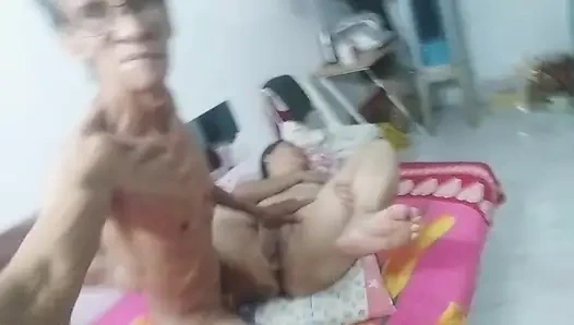 Amcık tamircileri amcık yemeyi çok seviyor