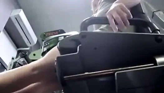 Spor salonunda aşırı fışkırtma