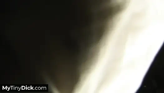 Büyük memeli zenci kız yoğun solo amcık oyunu