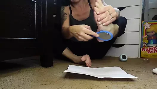 Ayaklarımın aromalı pulları için geniş aç