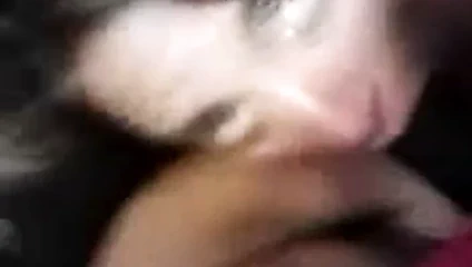 Beyaz sürtük sipariş için yapılmış